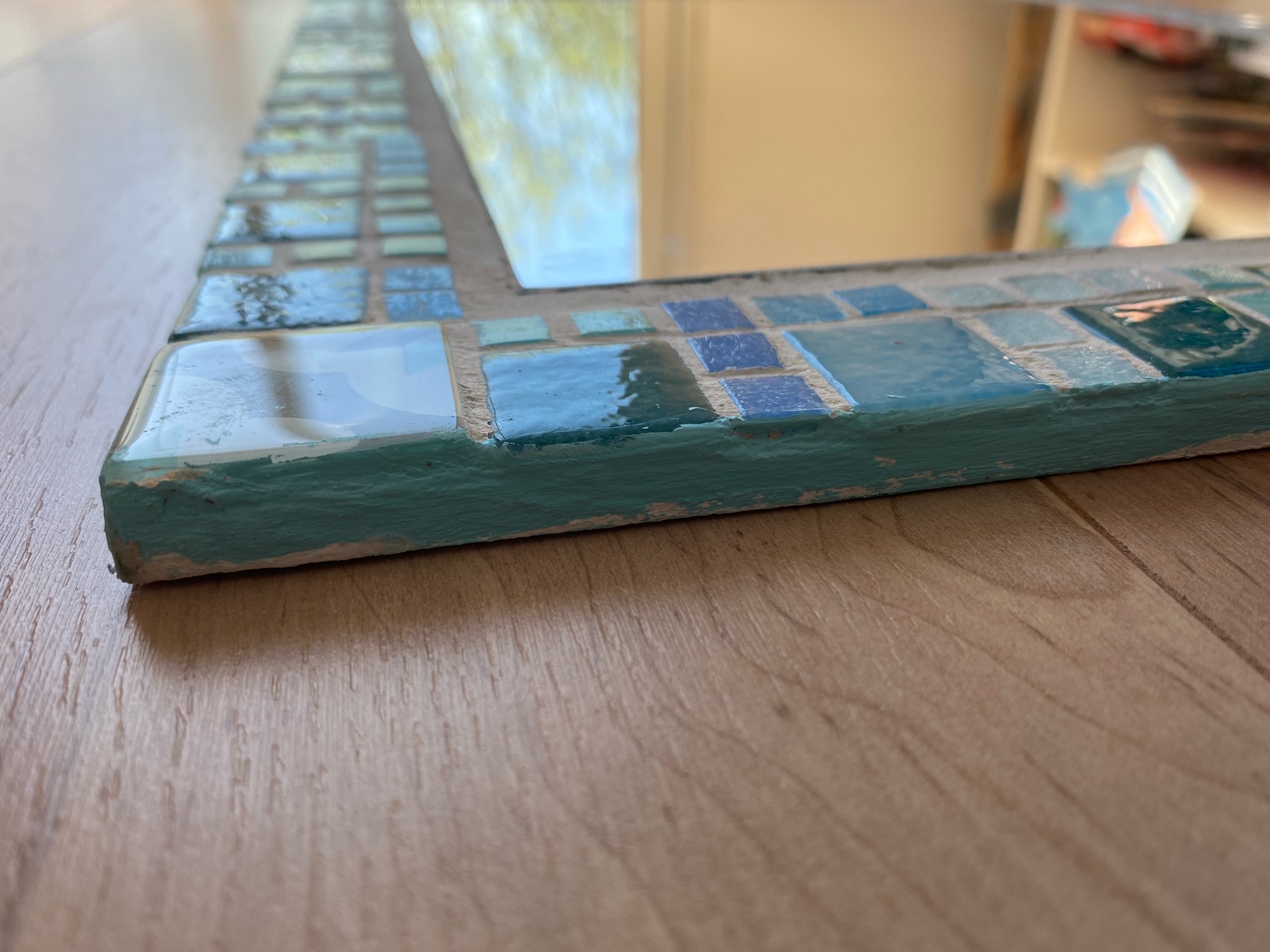 Model wearing plain gray basic tee.